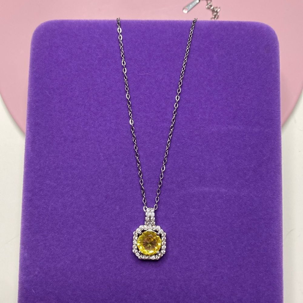 💛 Stainless Steel Lemon Quartz CZ Halo Necklace